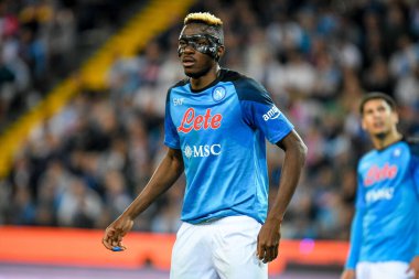 Napoli 'nin Victor Osimhen portresi İtalyan futbolu Serie A maçında Udinese Calcio ile SSC Napoli (portreler arşivi) Udine' deki Dacia Arena Stadyumu 'nda oynandı.