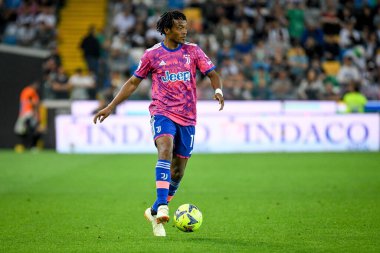 Juventus 'un Juan Cuadrado portresi İtalyan futbolu Serie A karşılaşması sırasında Udinese Calcio ile Juventus FC (portreler arşivi) Udine, İtalya' da Dacia Arena Stadyumu 'nda, 4 Haziran 2023