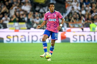 Juventus 'un Juan Cuadrado portresi İtalyan futbolu Serie A karşılaşması sırasında Udinese Calcio ile Juventus FC (portreler arşivi) Udine, İtalya' da Dacia Arena Stadyumu 'nda, 4 Haziran 2023
