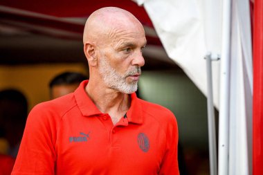 Milan Teknik Direktörü Stefano Pioli, İtalya 'nın Vicenza kentindeki Romeo Menti stadyumunda oynanan LR Vicenza - Ettore Griffoni