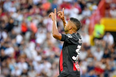 Milan 'ın Junior Messias portresi, İtalya' nın Vicenza kentindeki Romeo Menti stadyumunda oynanan LR Vicenza vs AC Milan (portreler) maçında kutlanıyor.