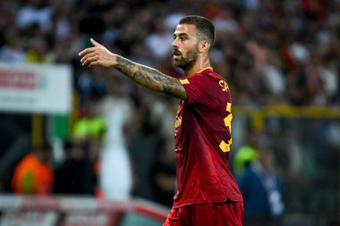 İtalyan futbolu Serie A maçında Roma 'nın Leonardo Spinazzola portresi Udinese Calcio ile AS Roma maçında Udine, İtalya' daki Dacia Arena stadyumunda, Eylül 04, 2022 - Fotoğraf: Ettore Griffoni
