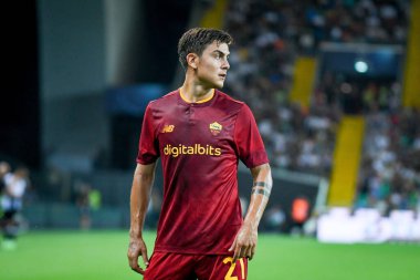 İtalyan futbolu Serie A maçında Roma 'nın Paulo Dybala portresi Udinese Calcio ile AS Roma maçında Udine, İtalya' daki Dacia Arena stadyumunda, Eylül 04, 2022 - Fotoğraf: Ettore Griffoni