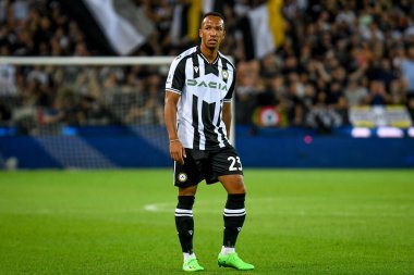 Udinese 'nin İtalya futbol takımı Serie A maçındaki Enzo Ebosse portresi Udinese Calcio ile AS Roma maçı sırasında İtalya' nın Udine kentindeki Dacia Arena stadyumunda yapıldı.