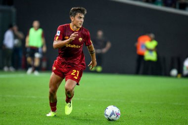 Roma 'nın Paulo Dybala portresi İtalyan futbolu Serie A maçında Udinese Calcio ile AS Roma maçında Udine, İtalya' daki Dacia Arena stadyumunda, Eylül 04, 2022 - Fotoğraf: Ettore Griffoni
