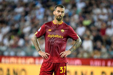 İtalyan futbolu Serie A maçında Roma 'nın Leonardo Spinazzola portresi Udinese Calcio ile AS Roma maçında Udine, İtalya' daki Dacia Arena stadyumunda, Eylül 04, 2022 - Fotoğraf: Ettore Griffoni
