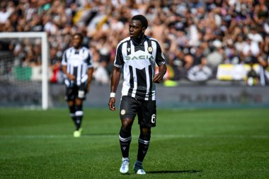 Udinese 'nin Jean-Victor Makengo portresi İtalyan futbolu serisi A maçında Udinese Calcio vs Inter - FC Internazionale (portreler arşivi) - Dacia Arena Stadyumu Udine, İrlanda, 18 Eylül 2022 - Fotoğraf: Ettore Griffoni