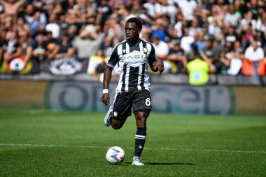 Udinese 'nin Jean-Victor Makengo portresi İtalyan futbolu serisi A maçında Udinese Calcio vs Inter - FC Internazionale (portreler arşivi) - Dacia Arena Stadyumu Udine, İrlanda, 18 Eylül 2022 - Fotoğraf: Ettore Griffoni