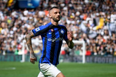 İtalya futbolu sırasındaki Marcelo Brozoviç portresi Serie A maçı sırasında Udinese Calcio vs Inter - FC Internazionale (portreler arşivi) Udine, İrlanda 'daki Dacia Arena stadyumunda, 18 Eylül 2022 - Fotoğraf: Ettore Griffoni