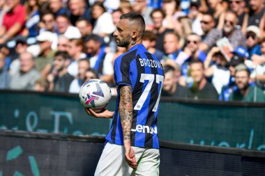 İtalya futbolu sırasındaki Marcelo Brozoviç portresi Serie A maçı sırasında Udinese Calcio vs Inter - FC Internazionale (portreler arşivi) Udine, İrlanda 'daki Dacia Arena stadyumunda, 18 Eylül 2022 - Fotoğraf: Ettore Griffoni