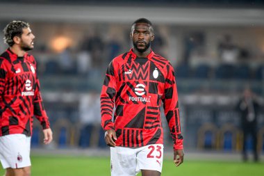 Milan 'ın İtalyan futbolu Serie A maçında Fikayo Tomori portresi Milano' daki Marcantonio Bentegodi Stadyumu 'nda Hellas Verona FC' ye karşı (portreler arşivi), 16 Ekim 2022 - Fotoğraf: Ettore Griffoni