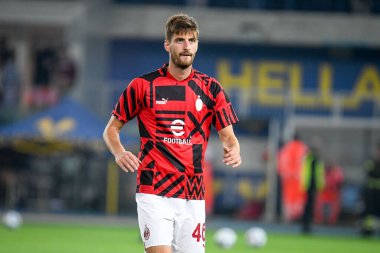 Milan 'ın İtalya futbolu Serie A maçı sırasında İtalya' nın Matteo Gabbia portresi Milano, İtalya 'daki Marcantonio Bentegodi Stadyumu' nda Hellas Verona FC 'ye karşı (portreler) 16 Ekim 2022 - Fotoğraf: Ettore Griffoni