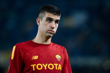 İtalyan futbolu Serie A maçında Roma 'nın Gianluca Mancini portresi, 31 Ekim 2022' de İtalya 'nın Verona kentindeki Marcantonio Bentegodi stadyumunda Hellas Verona FC ile AS Roma (portreler arşivi) maçında çekildi.