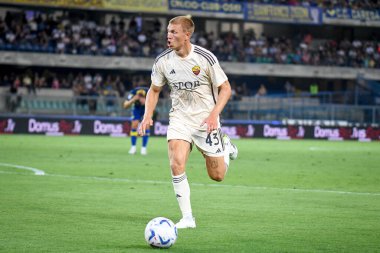Roma 'nın Rasmus Kristensen portresi İtalyan futbolu Serie A maçında Hellas Verona FC - AS Roma maçında Verona, İtalya' daki Marcantonio Bentegodi stadyumunda, 26 Ağustos 2023 - Fotoğraf: Ettore Griffoni