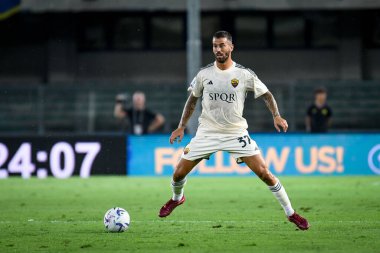 Roma 'nın Leonardo Spinazzola portresi İtalyan futbolu Serie A karşılaşmasında Hellas Verona FC - AS Roma maçında İtalya' nın Verona kentindeki Marcantonio Bentegodi stadyumunda, 26 Ağustos 2023 - Fotoğraf: Ettore Griffoni