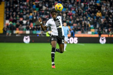 Udinese 'nin Hassane Kamara portresi İtalyan futbolu Serie A maçında Udinese Calcio, Friuli-Dacia Arena Stadyumu' nda SS Lazio 'ya karşı, 7 Ocak 2024 - Fotoğraf: Ettore Griffoni