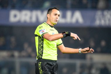 İtalyan futbol takımı Serie A maçında Marco Di Bello 'nun portresi 17 Şubat 2024' te İtalya 'nın Verona kentinde bulunan Marcantonio Bentegodi Stadyumu' nda Hellas Verona FC 'ye karşı Juventus FC (portreler arşivi) maçında çekildi.