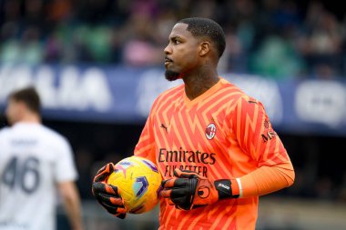 Milan 'ın Mike Maignan portresi İtalyan futbolu serisi A maçında Hellas Verona FC Milan' a karşı Marcantonio Bentegodi Stadyumu 'nda 17 Mart 2024 - Fotoğraf: Ettore Griffoni