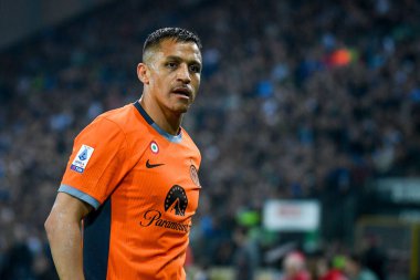 İtalya Futbol Serisi A maçında Alexis Sanchez 'in portresi Udinese Calcio vs Inter - FC Internazionale at the Friuli - Dacia Arena stadyumu, Udine, İtalya, 08 Nisan 2024 - Fotoğraf: Ettore Griffoni