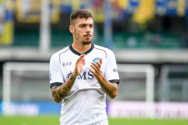 Napoli 'nin Gianluca Gaetano portresi İtalyan futbolu Serie A maçında Hellas Verona FC' ye karşı SSC Napoli (portreler arşivi) Verona, İtalya 'da Marcantonio Bentegodi stadyumunda, 21 Ekim 2023 - Fotoğraf: Ettore Griffoni