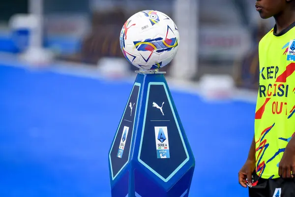 stock image The official Italian Serie A Ball during Italian soccer Serie A match Hellas Verona FC vs SSC Napoli at the Marcantonio Bentegodi stadium in Verona, Italy, August 18, 2024 - Credit: Ettore Griffoni