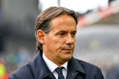 İtalya futbol takımı Serie A maçında teknik direktör Simone Inzaghi 'nin portresi Udinese Calcio vs Inter - FC Internazionale Udine, İtalya' daki Bluenergy Stadyumu 'nda, 28 Eylül 2024 - Fotoğraf: Ettore Griffoni