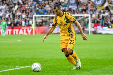 Inter 'in Henrikh Mkhitaryan portresi İtalyan futbolu serisi A maçı sırasında Udinese Calcio vs Inter - FC Internazionale (portreler arşivi) Udine, İtalya' daki Bluenergy Stadyumu 'nda, 28 Eylül 2024 - Fotoğraf: Ettore Griffoni