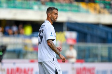 Napoli 'nin Leonardo Spinazzola portresi İtalyan futbolu Serie A maçında Hellas Verona FC' ye karşı SSC Napoli (portreler arşivi) Verona, İtalya 'daki Marcantonio Bentegodi stadyumunda, 18 Ağustos 2024 - Fotoğraf: Ettore Griffoni