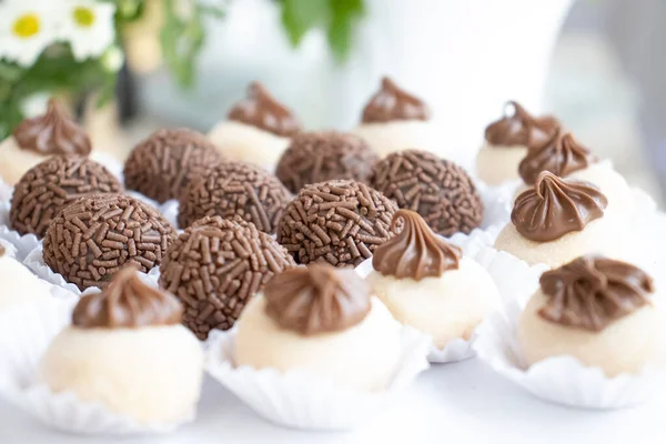 brigadeiro candy dish for party