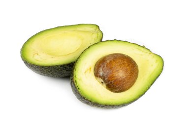 avokado beyaz arkaplanda izole edildi