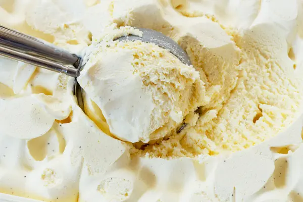 vanilyalı dondurma yakın çekim