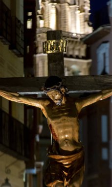 Nuestra Seora del Amparo de Toledo Kardeşliği, Virgen del Amparo 'nun basamakları, Cennette Dua, İsa sütuna bağlanmış, babamız İsa Nazareno ve ızdırap İsa