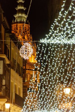 Toledo Katedrali, geceleri aydınlık, İspanya
