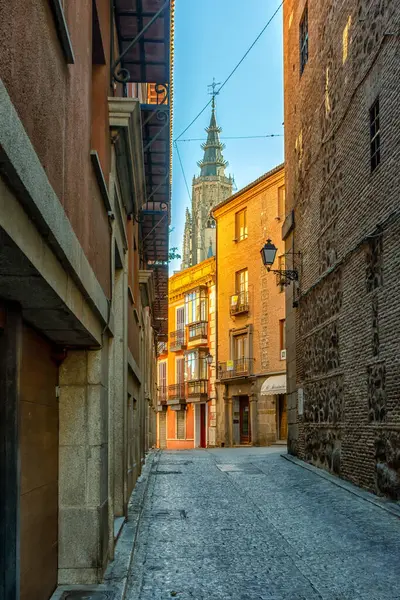 Toledo 'nun tarihi ve ortaçağ sokakları