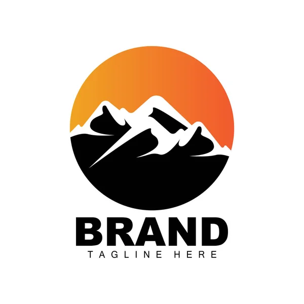 Horské Logo Vektorové Horolezectví Dobrodružství Design Pro Horolezectví Horolezecké Vybavení — Stockový vektor