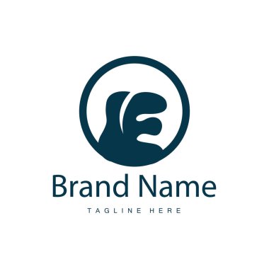 Basit tarzda E harfi logosu Lüks ürün markası örnekleme