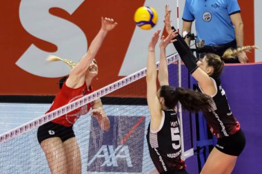 08-03-2023 İstanbul-Türkiye: THY, Burhan Felek Spor Salonu 'nda Kuzeyboru Türkiye Sultanlar Ligi maçına karşı