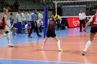 08-03-2023 İstanbul-Türkiye: THY, Burhan Felek Spor Salonu 'nda Kuzeyboru Türkiye Sultanlar Ligi maçına karşı