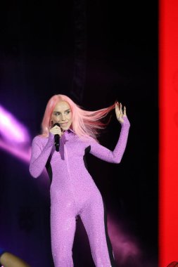 30-08-2023 İstanbul-Türkiye: Gulsen Konser Müzikal Gösterisinde Canlı