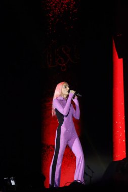 30-08-2023 İstanbul-Türkiye: Gulsen Konser Müzikal Gösterisinde Canlı