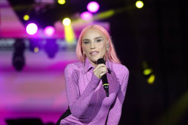 30-08-2023 İstanbul-Türkiye: Gulsen Konser Müzikal Gösterisinde Canlı