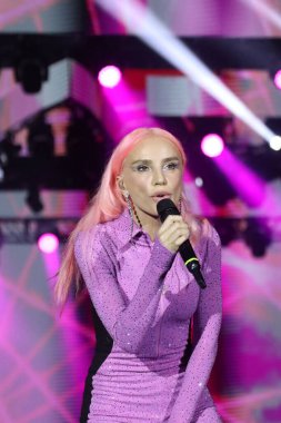 30-08-2023 İstanbul-Türkiye: Gulsen Konser Müzikal Gösterisinde Canlı