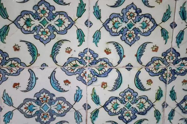 17-04-2025 İstanbul-Türkiye: Topkapı Sarayı 'ndaki Harem Bölümü' nün İç Avlusu