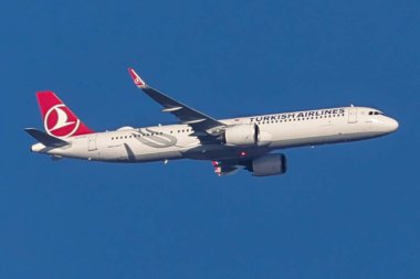04-06-2025 İstanbul-Türkiye: Türk Havayolları Airbus A321 Yüksek İrtifada Uçuyor
