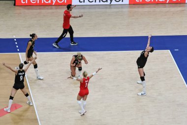 18-06-2025 Istanbul-Turkiye: Turkish players celebrating a point during Volleyball Nations League 2025 match