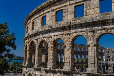 Pula turizmindeki amfiteatr Hırvatistan 'da gladyatör arenasına akın etti