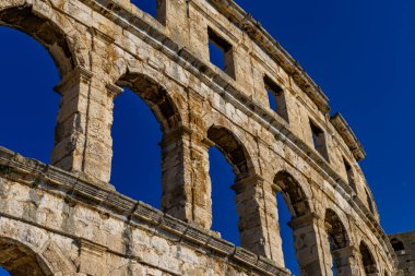 Pula turizmindeki amfiteatr Hırvatistan 'da gladyatör arenasına akın etti