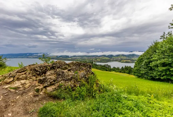 stock image Panorama of the Tatra Mountains Velo Czorsztyn bicycle route around the lake tourist attractions of Czorszty