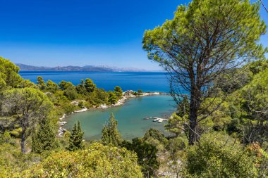Peljesac yarımadası, sessiz ve huzurlu plajlar, boş, turist yok, sezon dışında dinlenme, küçük Trpanj kasabası