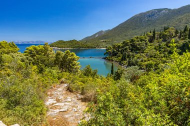 Peljesac yarımadası, sessiz ve huzurlu plajlar, boş, turist yok, sezon dışında dinlenme, küçük Trpanj kasabası